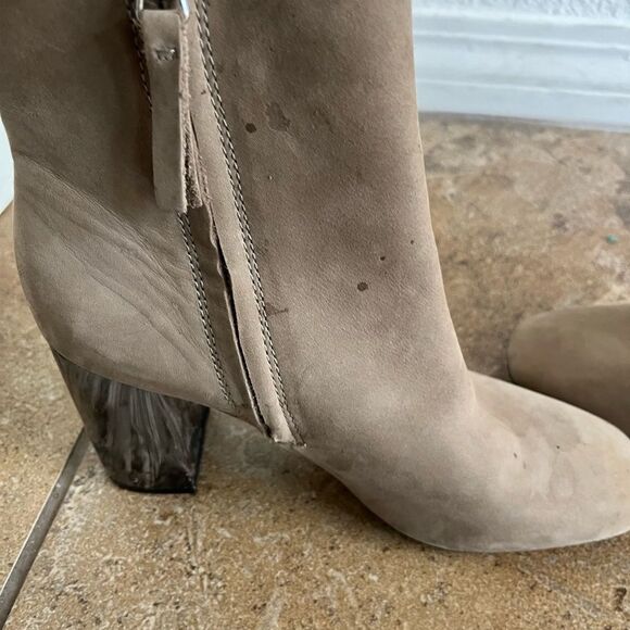 Steve Madden Patina Tan Ankle Boots - Picture 7 of 9